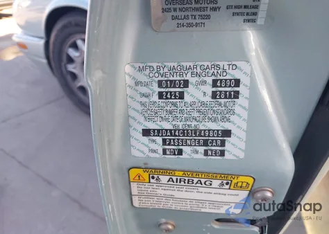 2003 Jaguar Xj Xj8 z USA, uszkodzony, nr VIN SAJDA14C13LF49805